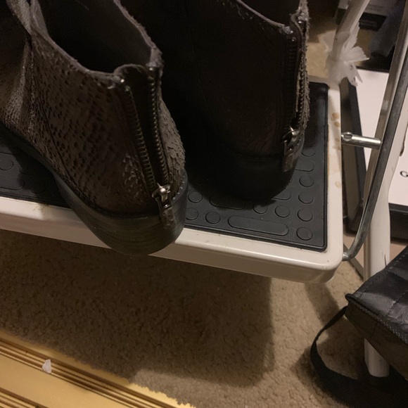 Boot - Picture 3 of 3